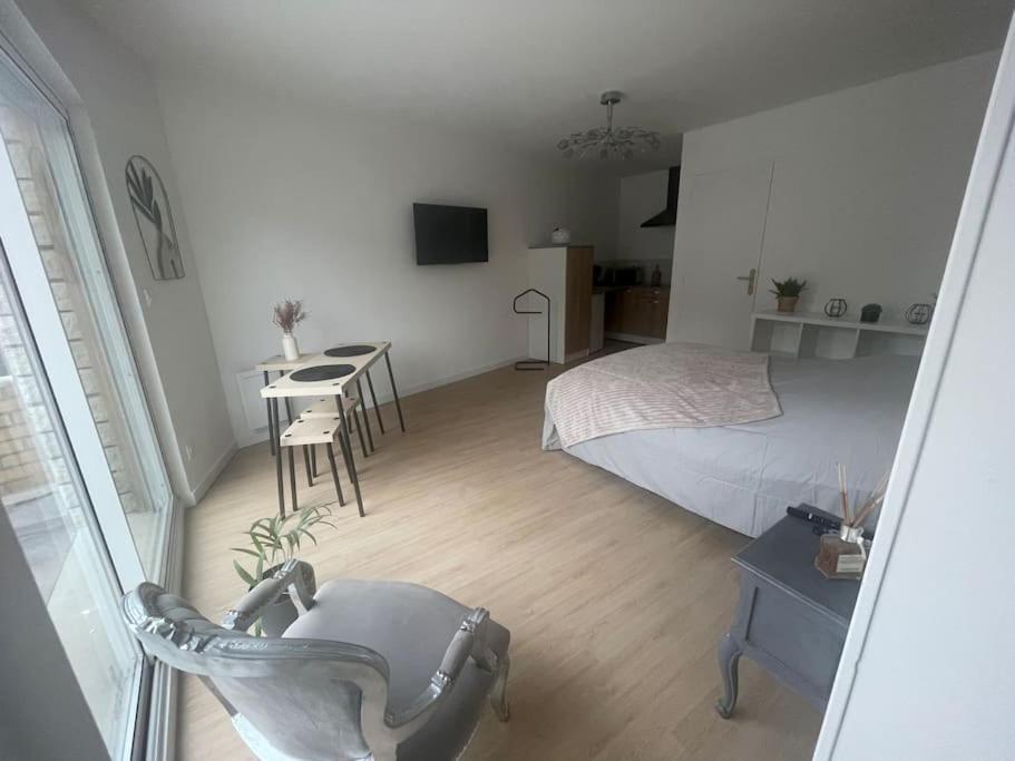 Studio Equipe Lejlighed Valenciennes Eksteriør billede