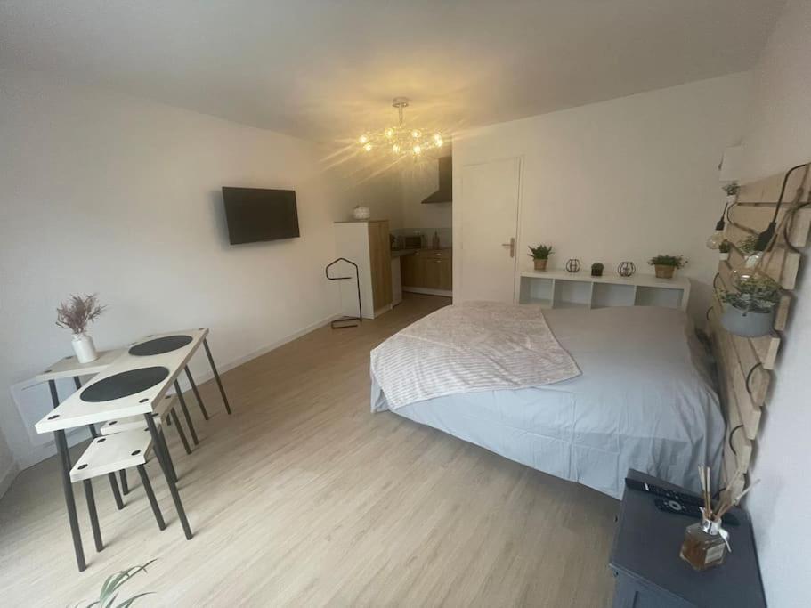 Studio Equipe Lejlighed Valenciennes Eksteriør billede